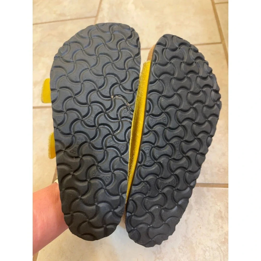 Birkenstock Arizona Soft Footbed Yellow Suede Sandals Womens 37 L6 M4